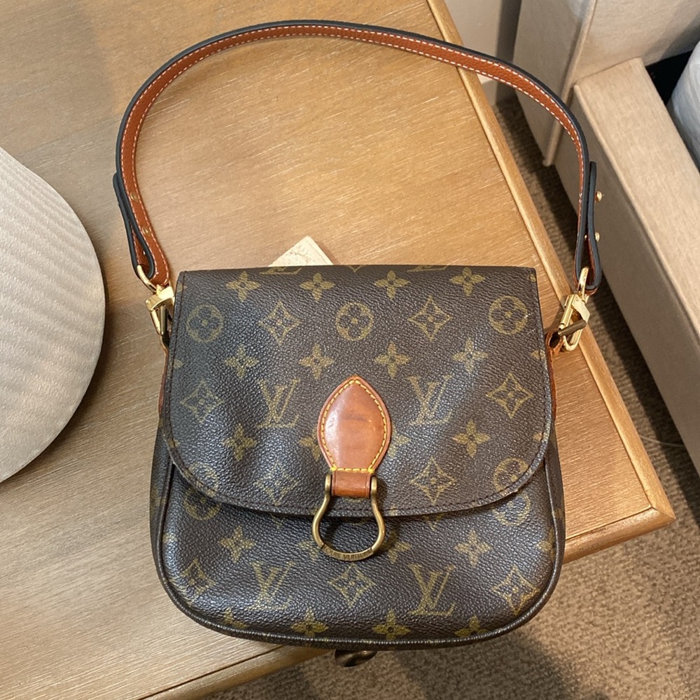 Authentic Louis Vuitton Saint Cloud Bag